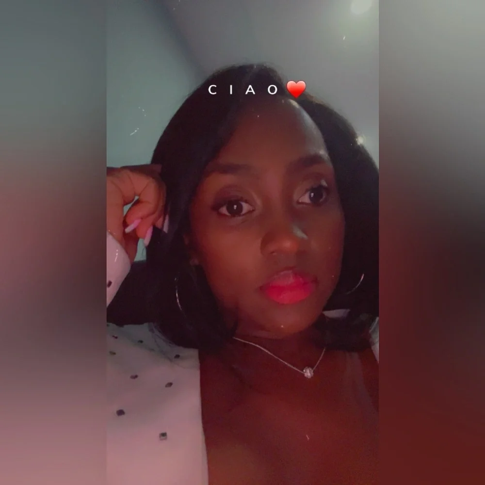@Suanjo LIVE SHOW POSH REMINDER ❤️please give it a LIKE❤️ to be Notified❤️ - Picture 11 of 14